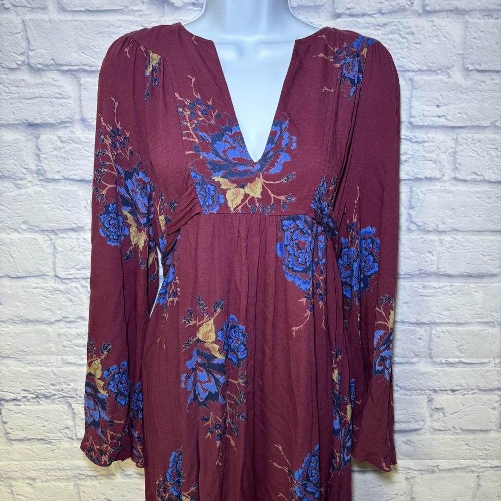 FREE PEOPLE Miranda Floral Maxi Dress Boho Revival Flowey Size Small Petite